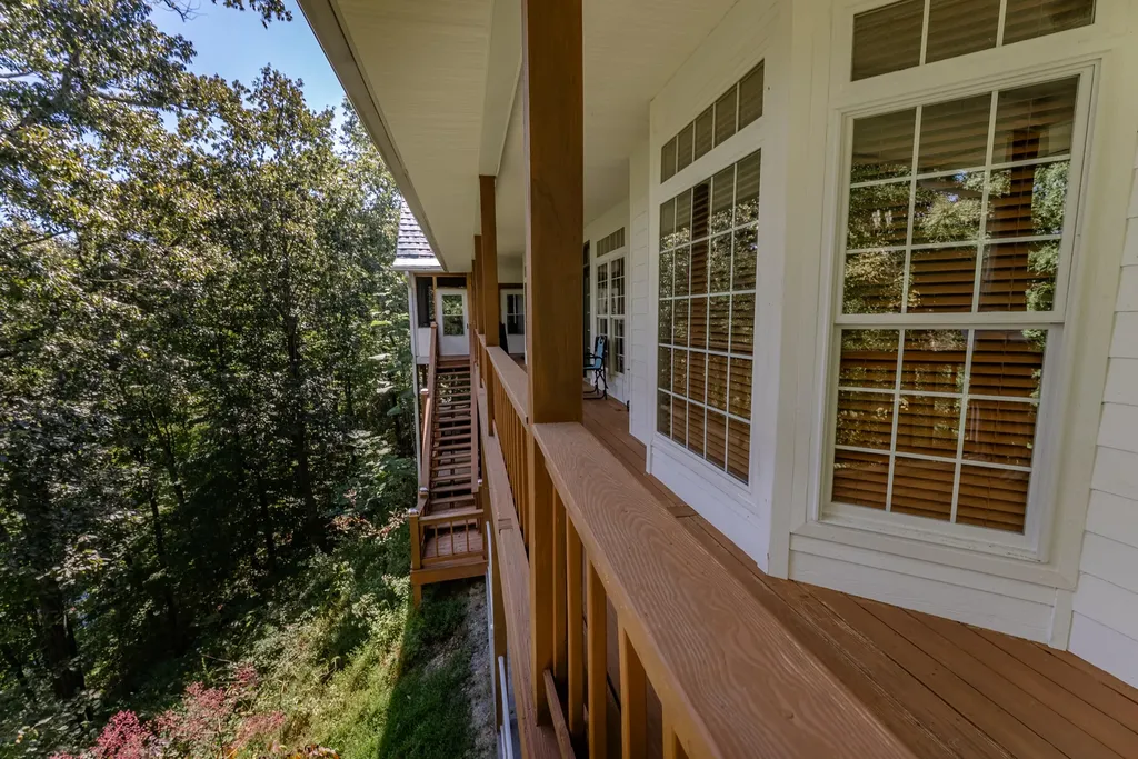 135 Laurel Road Jamestown KY 42629