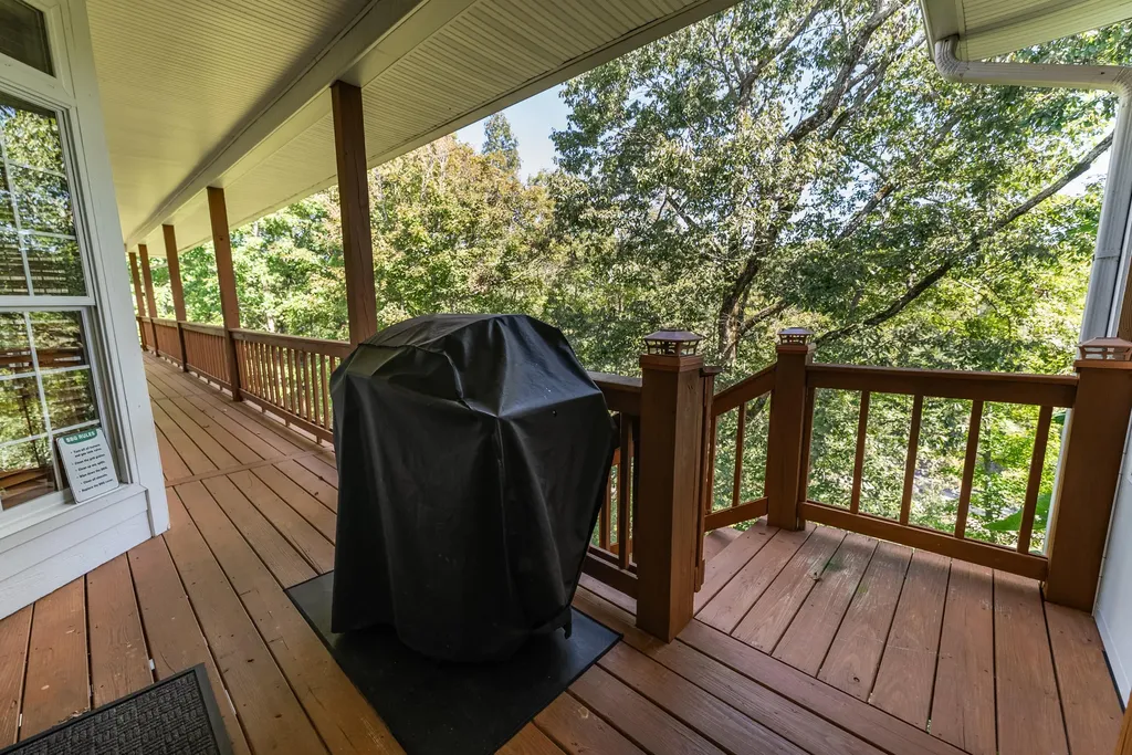 135 Laurel Road Jamestown KY 42629