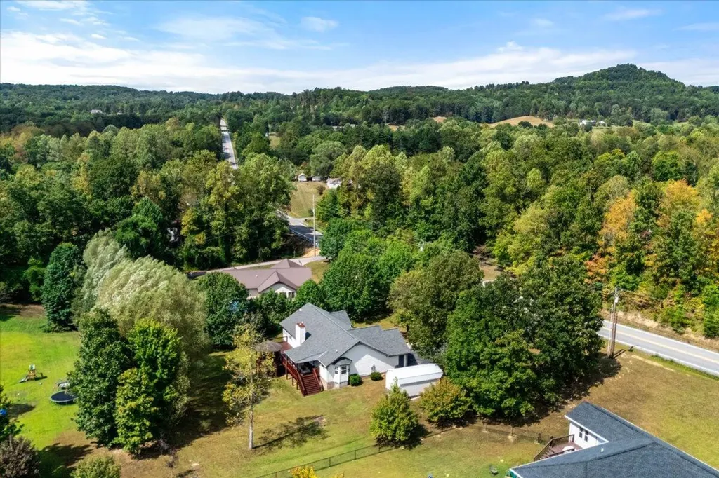 11308 Cumberland Falls Highway Corbin KY 40701