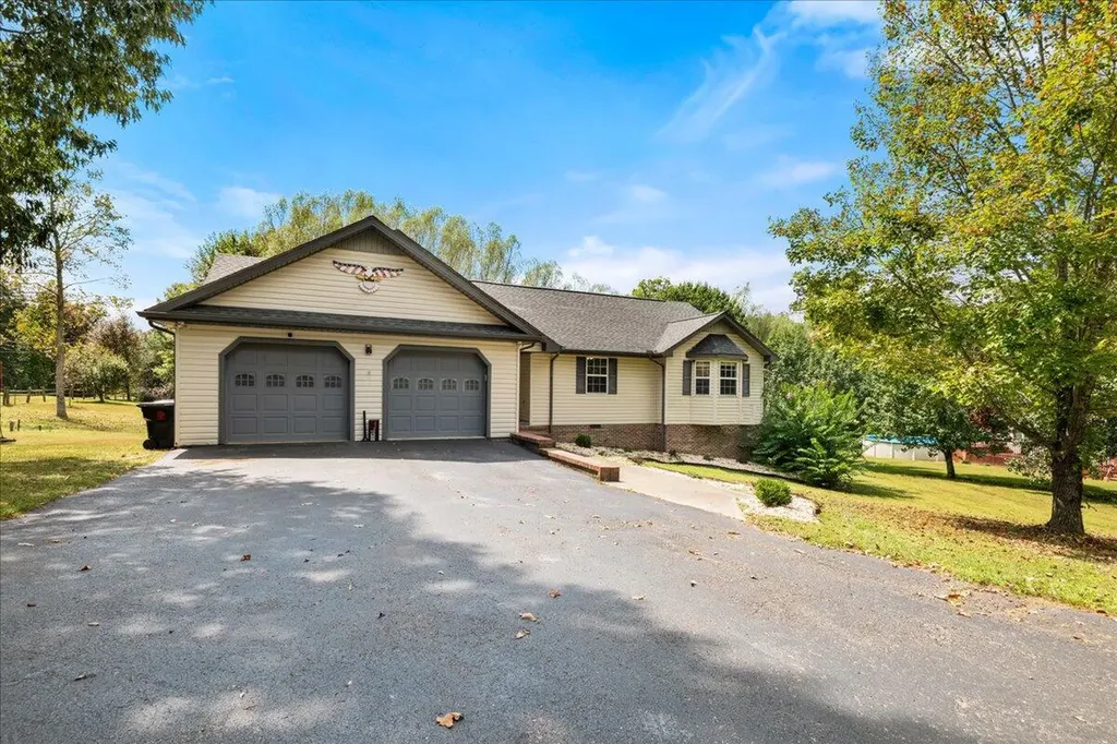 11308 Cumberland Falls Highway Corbin KY 40701