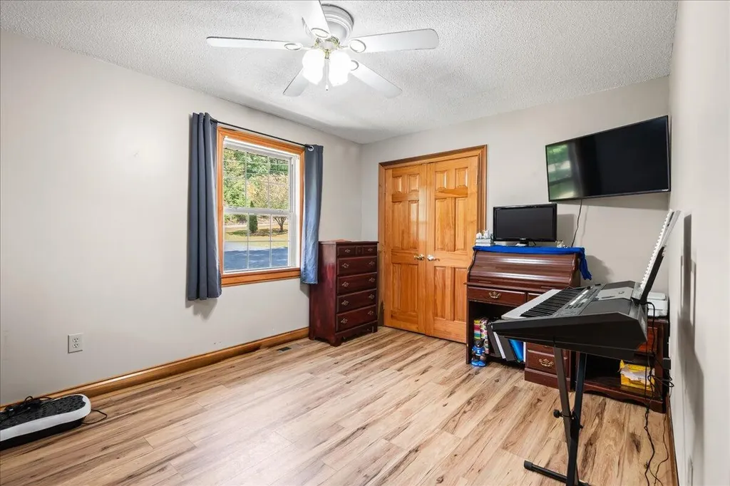 11308 Cumberland Falls Highway Corbin KY 40701