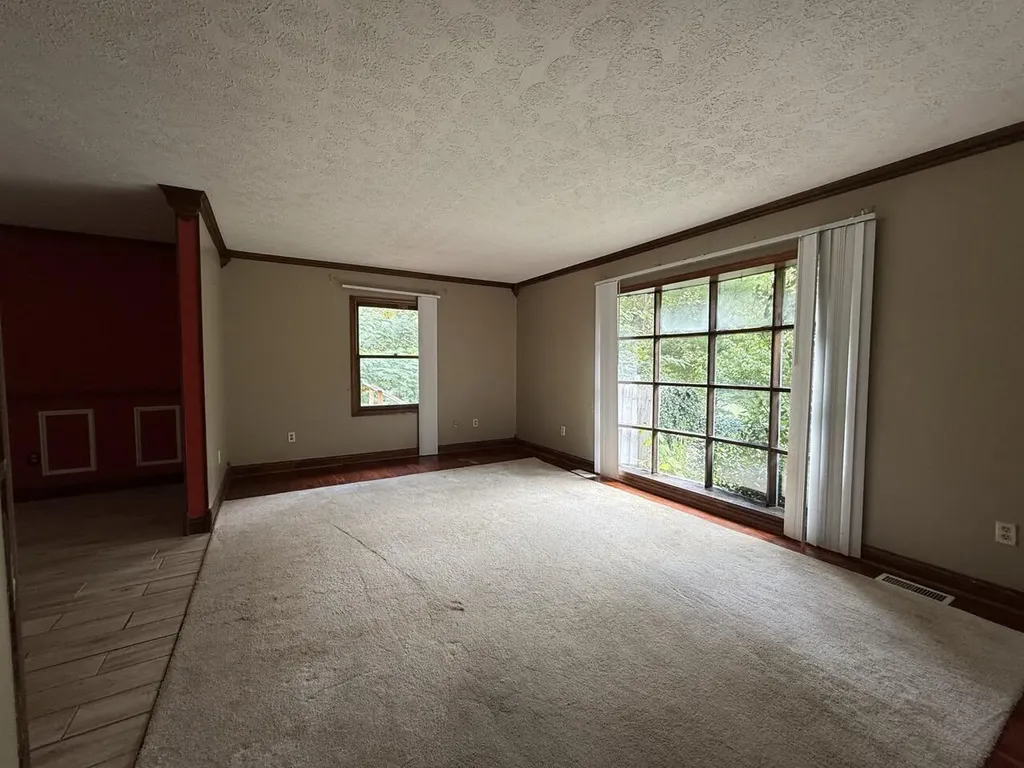 435 Simms Fork Road Arjay KY 40902