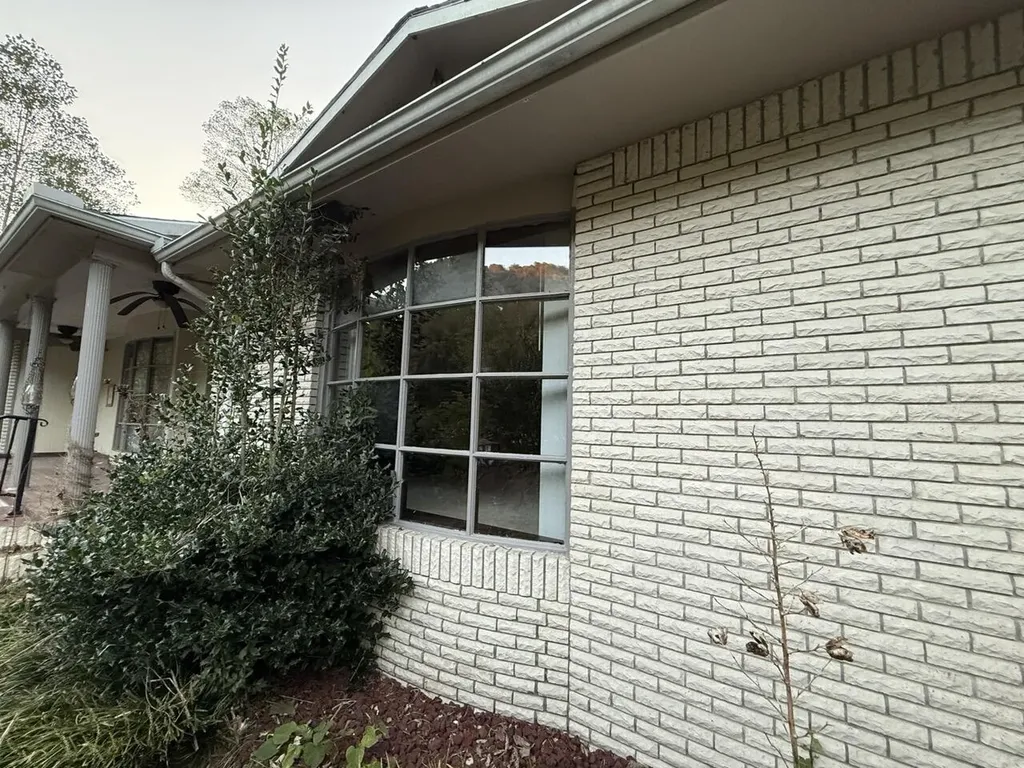 435 Simms Fork Road Arjay KY 40902