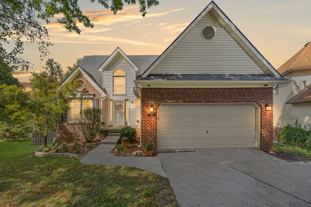 3893 Scarlet Oak Lane Lexington KY 40514