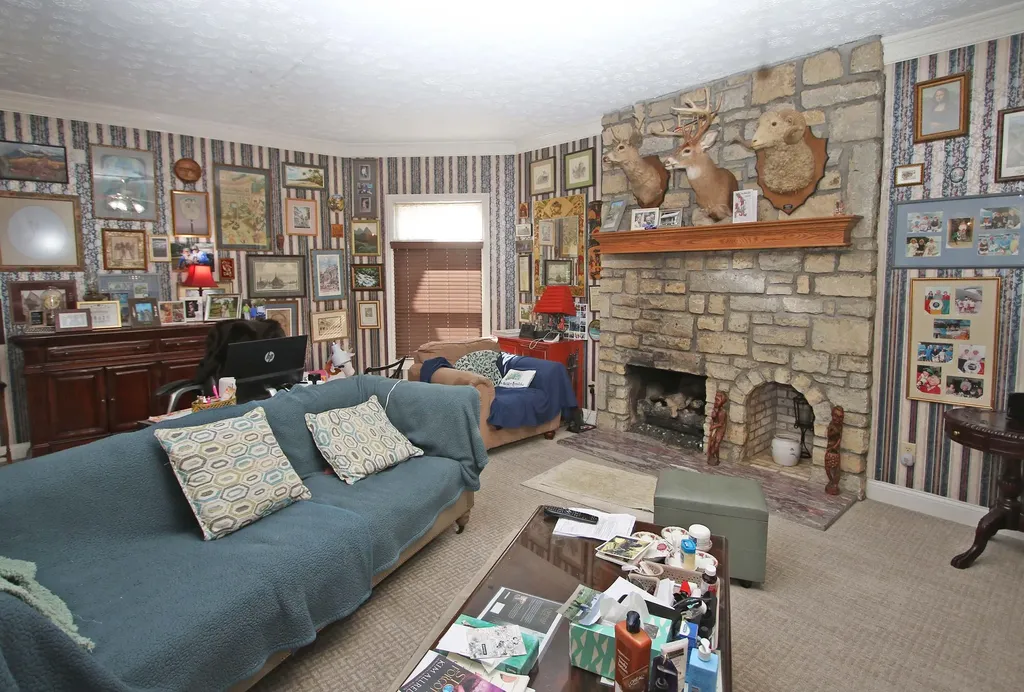 1010 Steele Road Versailles KY 40383