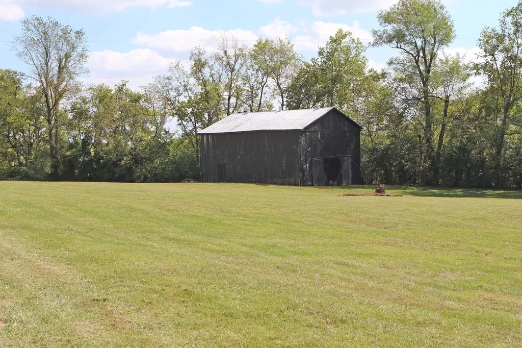 1010 Steele Road Versailles KY 40383