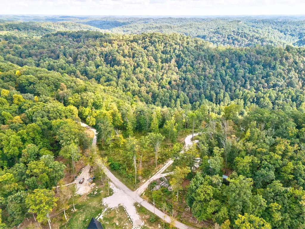 725 Darrell Randall Road Stanton KY 40380