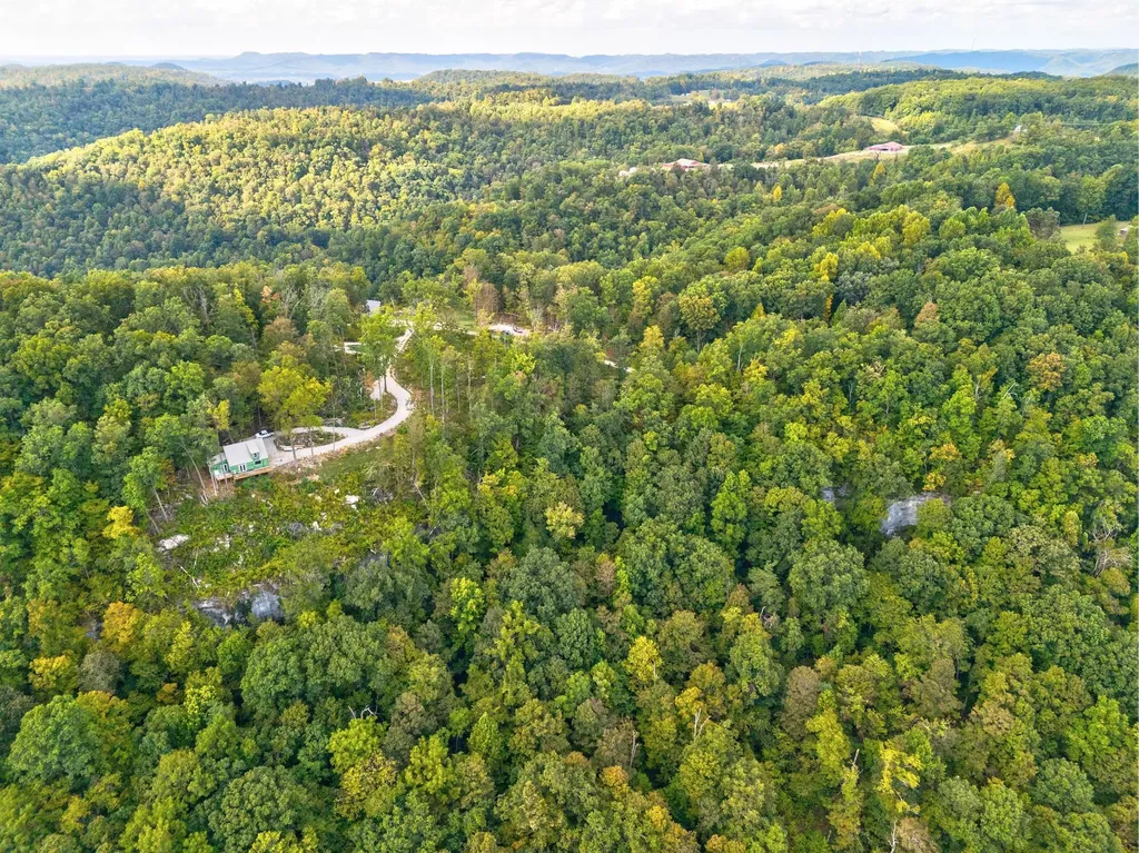 725 Darrell Randall Road Stanton KY 40380