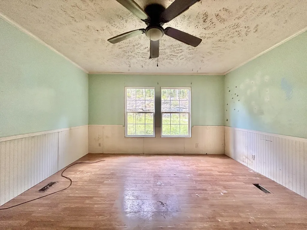 360 Caney Branch Spur Road Burnside KY 42519