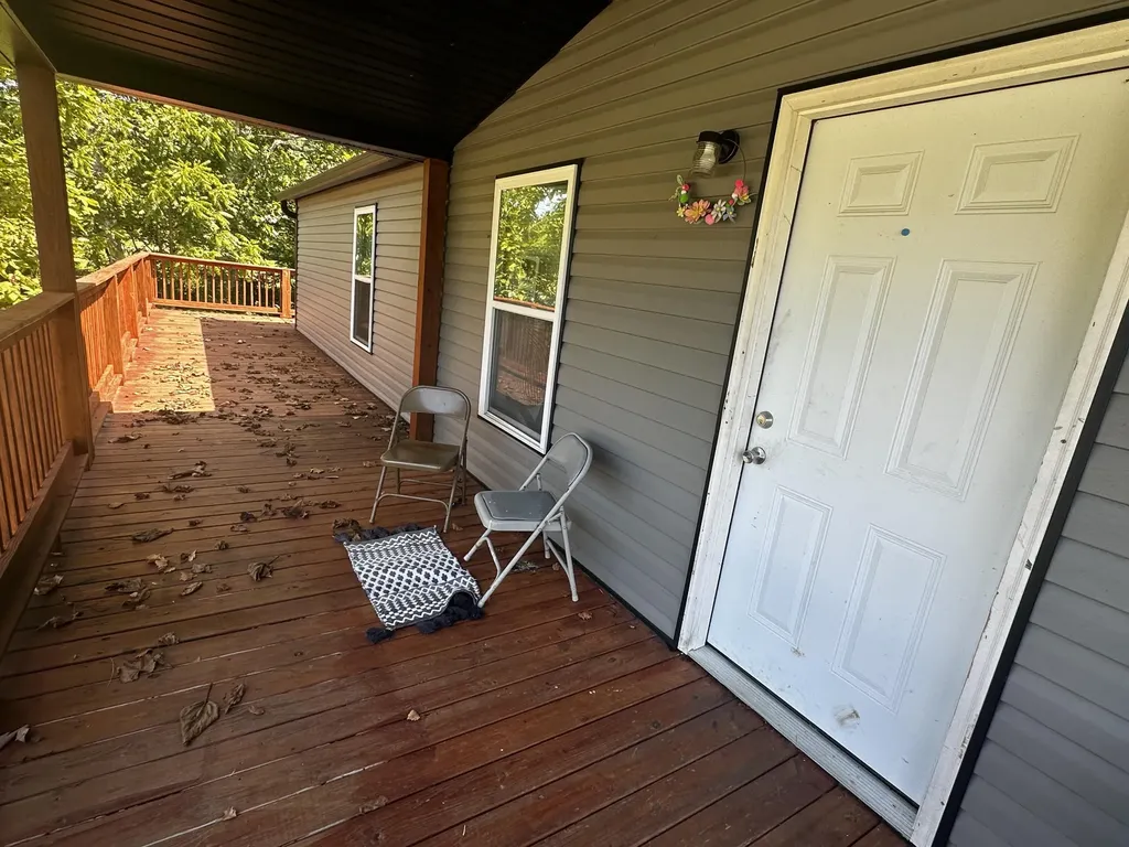 7566 Highway 26 Rockholds KY 40759