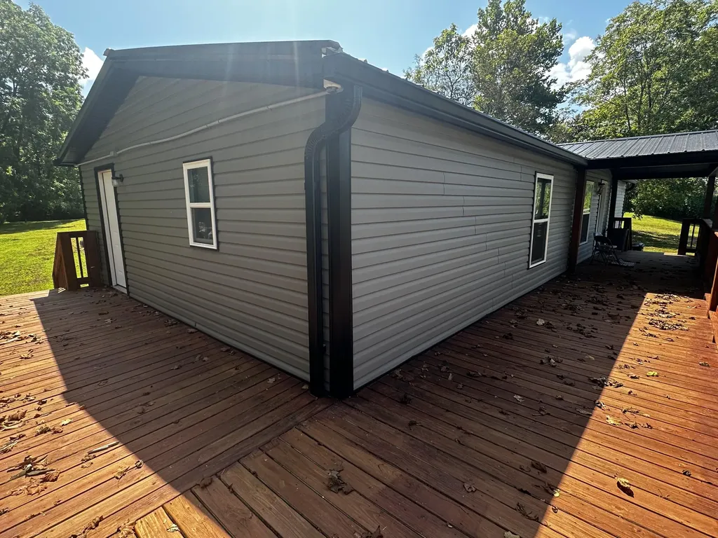 7566 Highway 26 Rockholds KY 40759