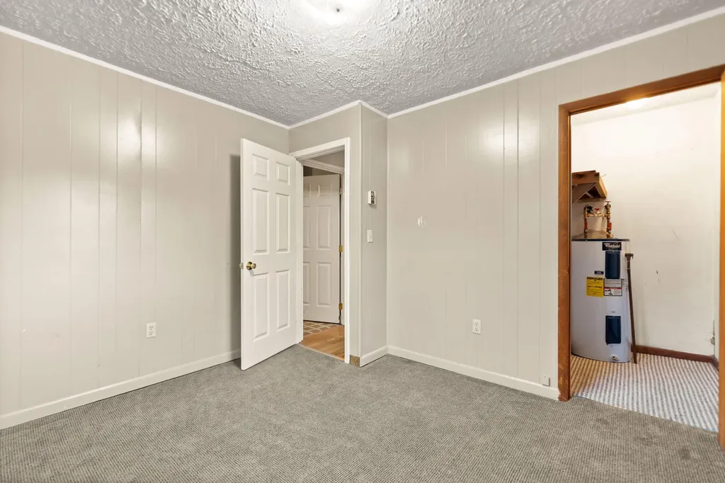 119 Twin Rivers Drive Bronston KY 42518
