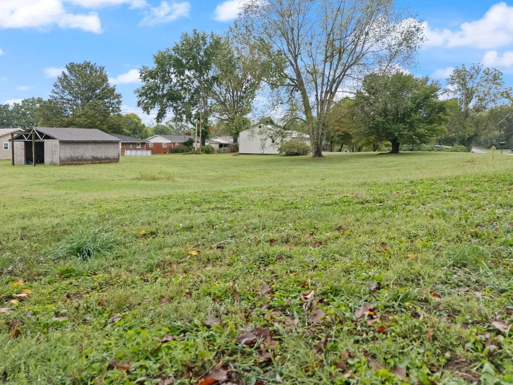 119 Twin Rivers Drive Bronston KY 42518