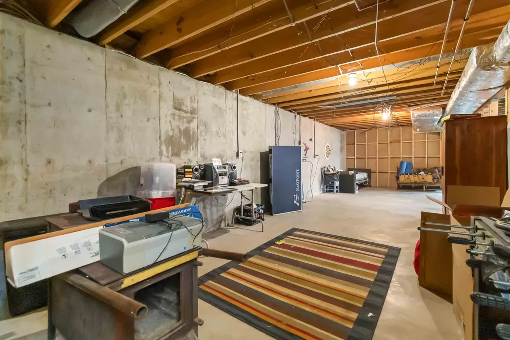 120 John Cash Road Crab Orchard KY 40419