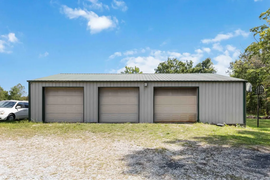 120 John Cash Road Crab Orchard KY 40419
