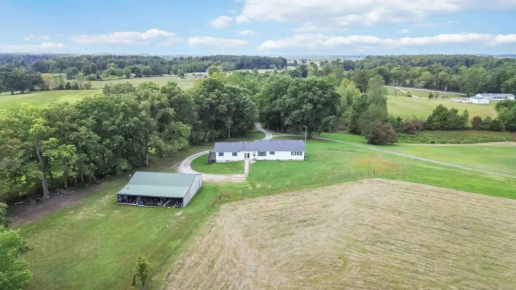 120 John Cash Road Crab Orchard KY 40419