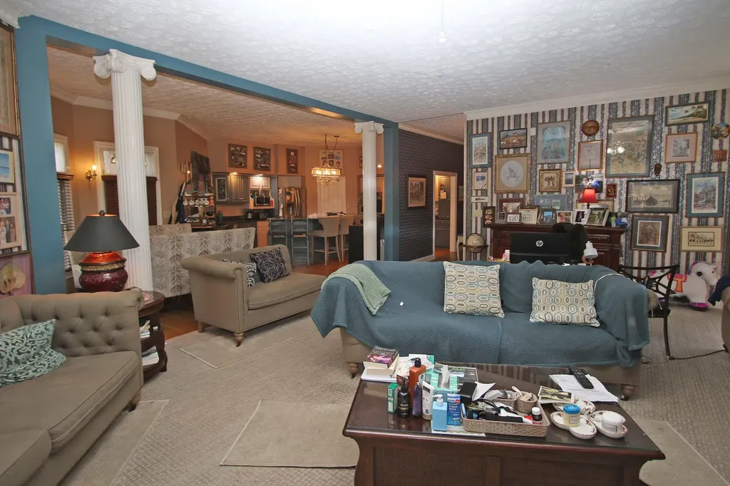 1010 Steele Road Versailles KY 40383