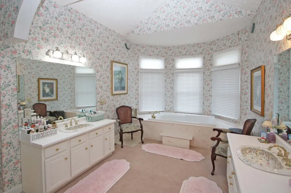 1010 Steele Road Versailles KY 40383