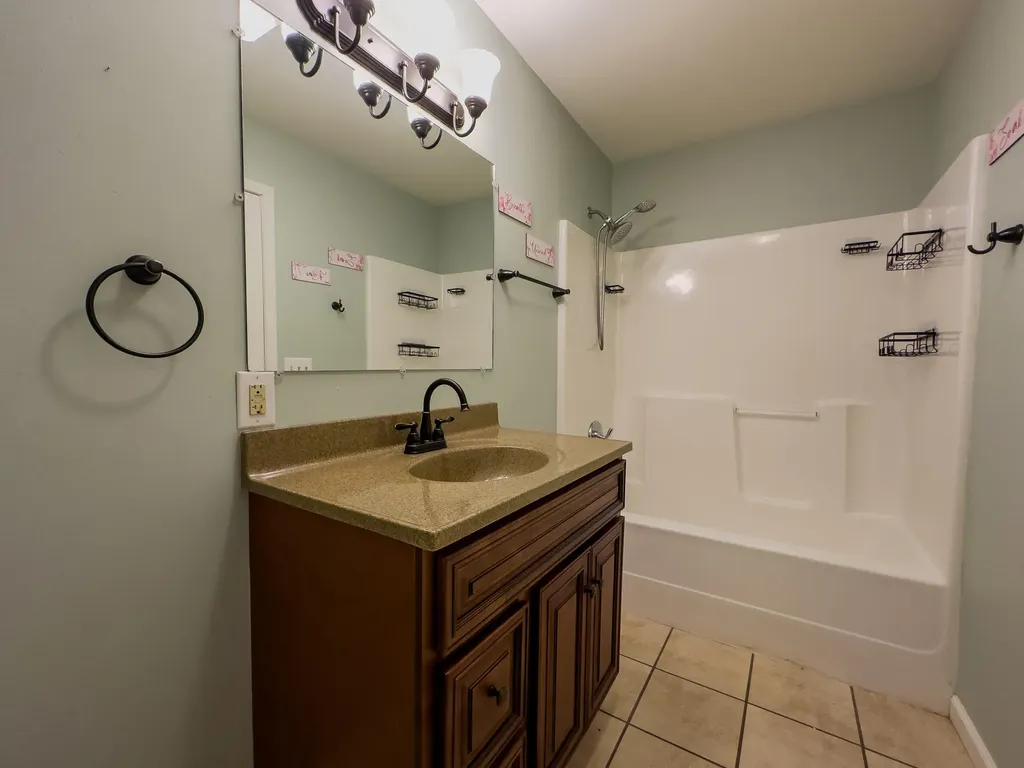 557 Cold Hill Road London KY 40741