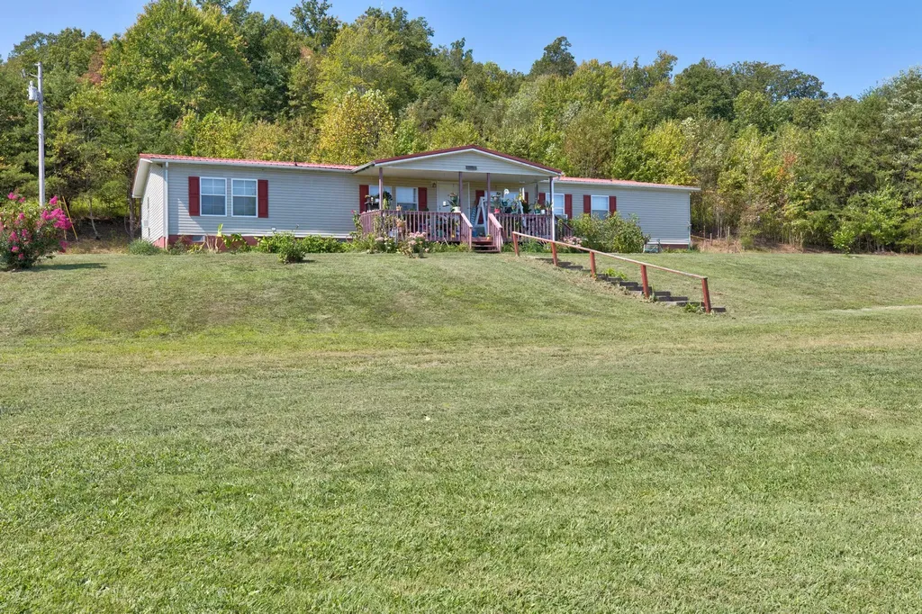 919 Town Branch Jeffersonville KY 40337