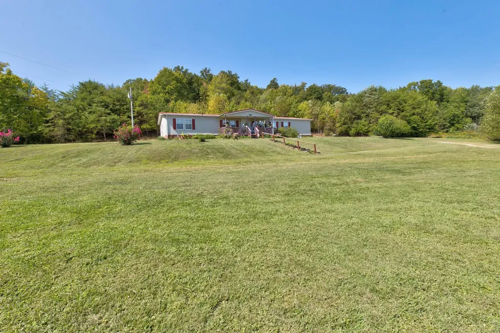 919 Town Branch Jeffersonville KY 40337