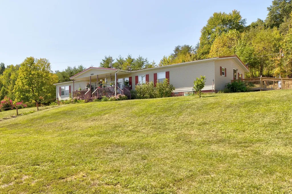 919 Town Branch Jeffersonville KY 40337