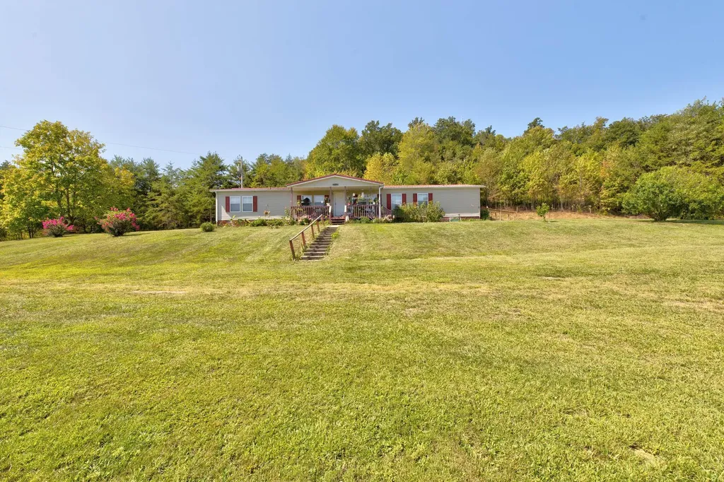 919 Town Branch Jeffersonville KY 40337