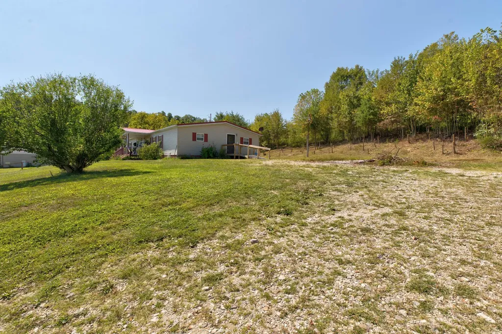 919 Town Branch Jeffersonville KY 40337