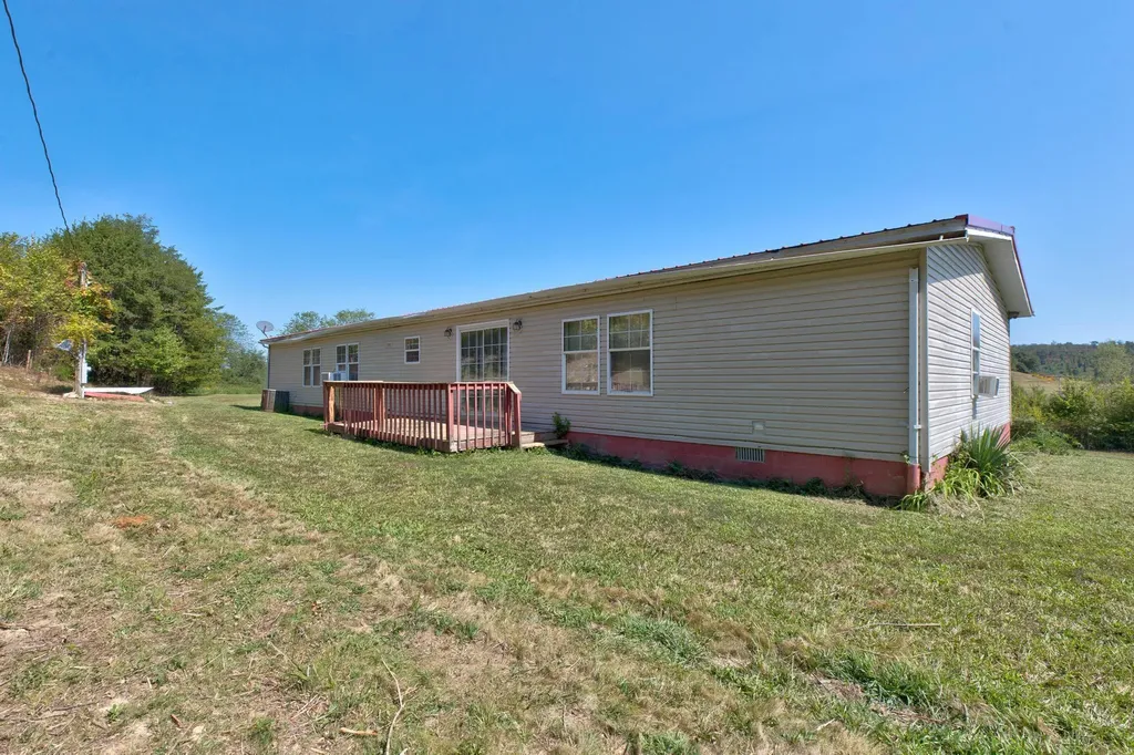 919 Town Branch Jeffersonville KY 40337