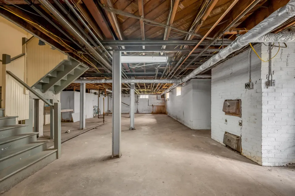 100-102 S Hanover Avenue Lexington KY 40502