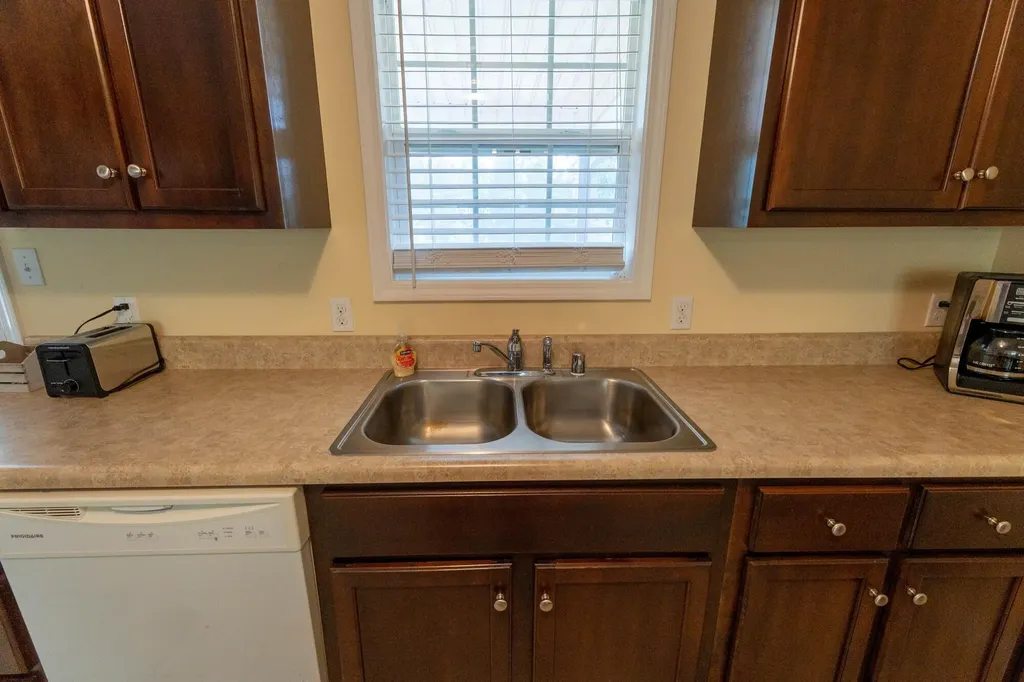 403 Aspen Drive London KY 40741