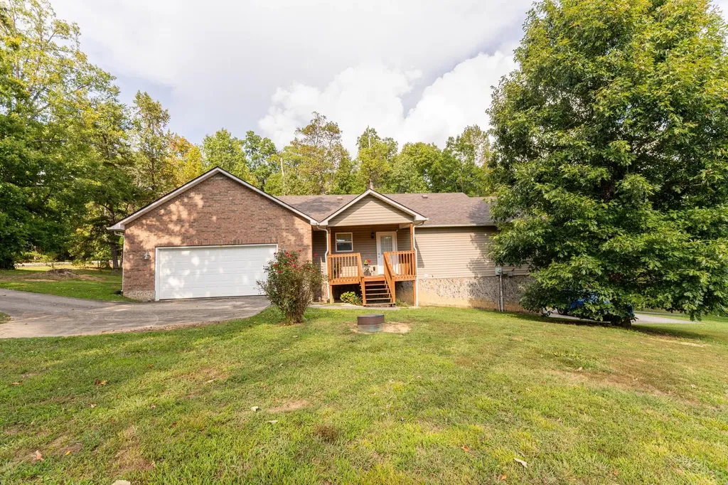 403 Aspen Drive London KY 40741