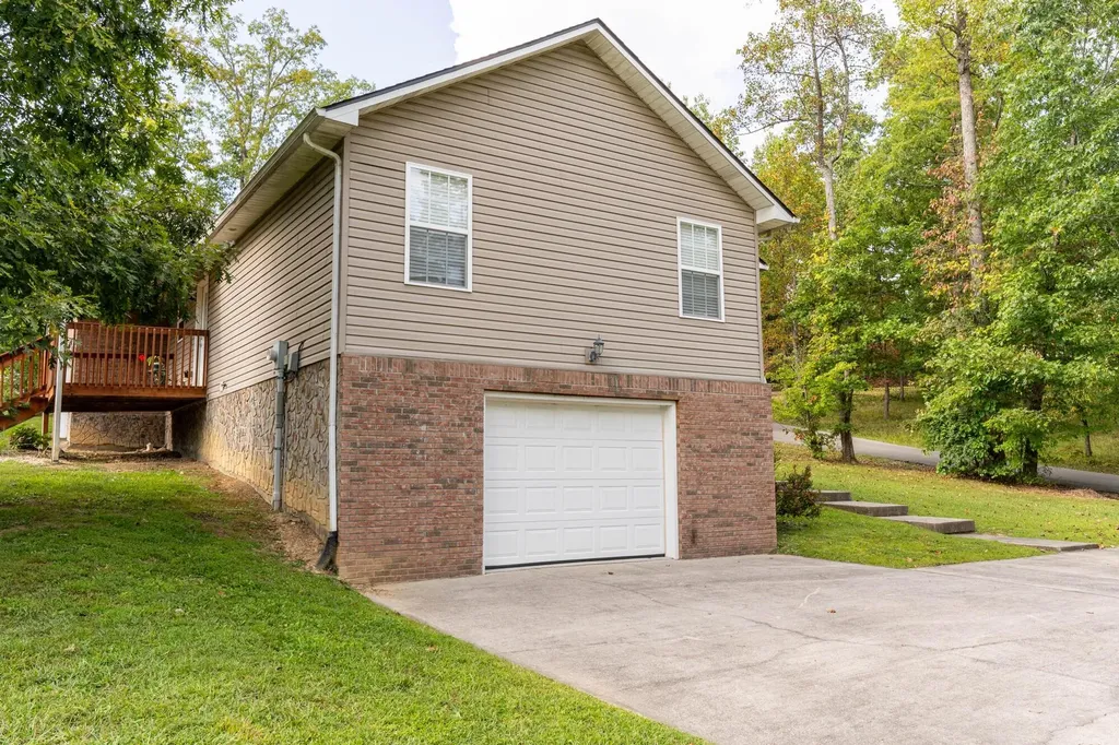 403 Aspen Drive London KY 40741