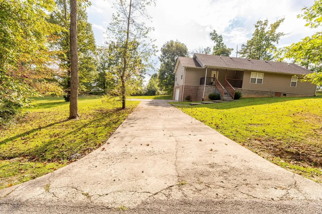 403 Aspen Drive London KY 40741