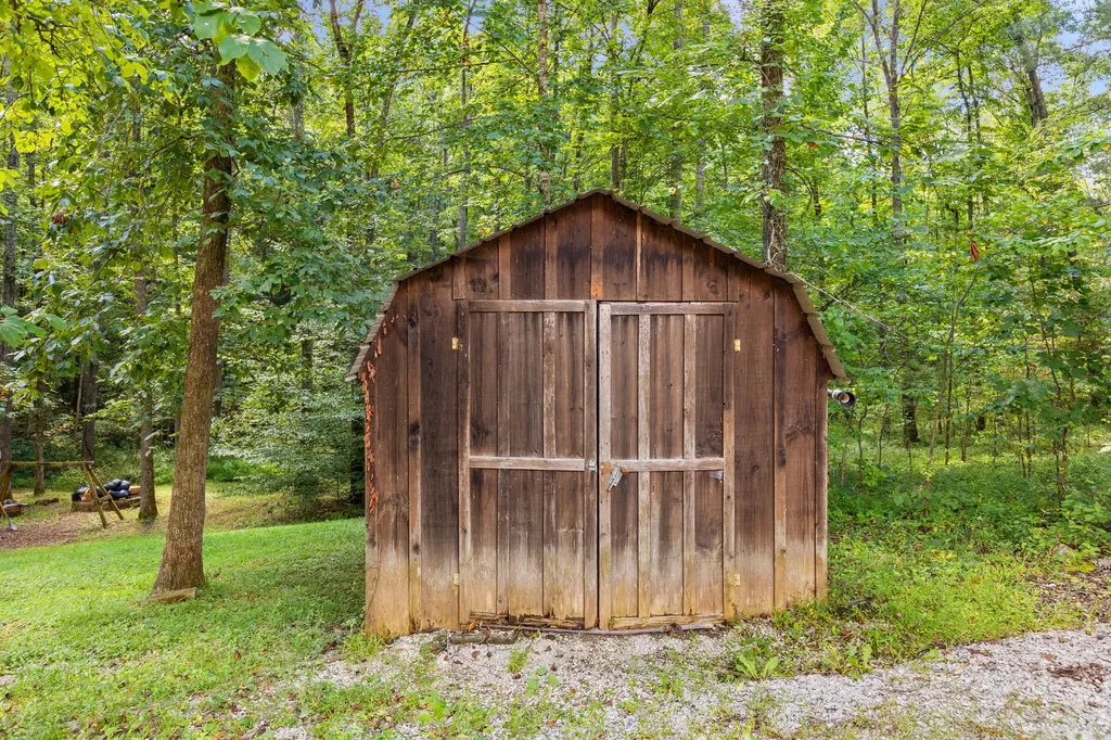 45 Krider Lane Wellington KY 40387