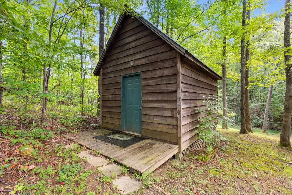 45 Krider Lane Wellington KY 40387