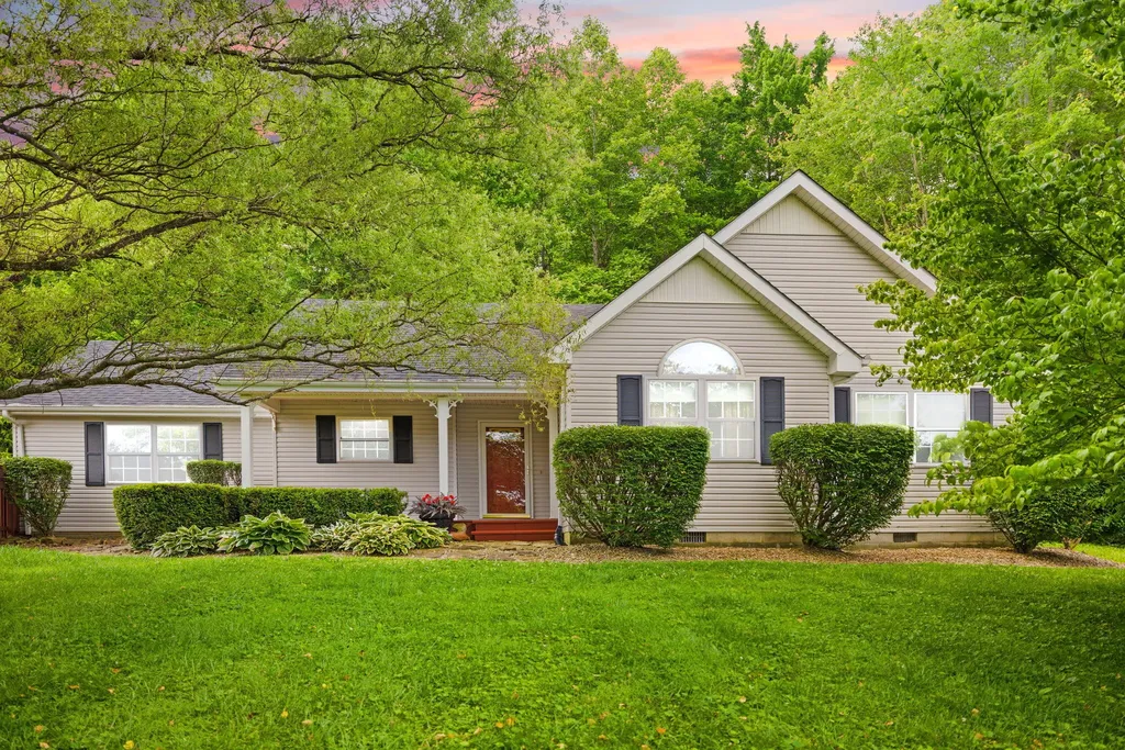 95 Hilltop Estates Road Morehead KY 40351