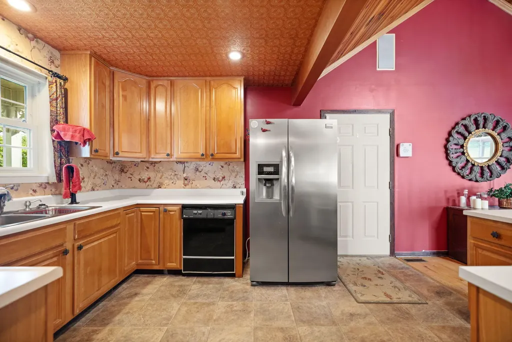 95 Hilltop Estates Road Morehead KY 40351