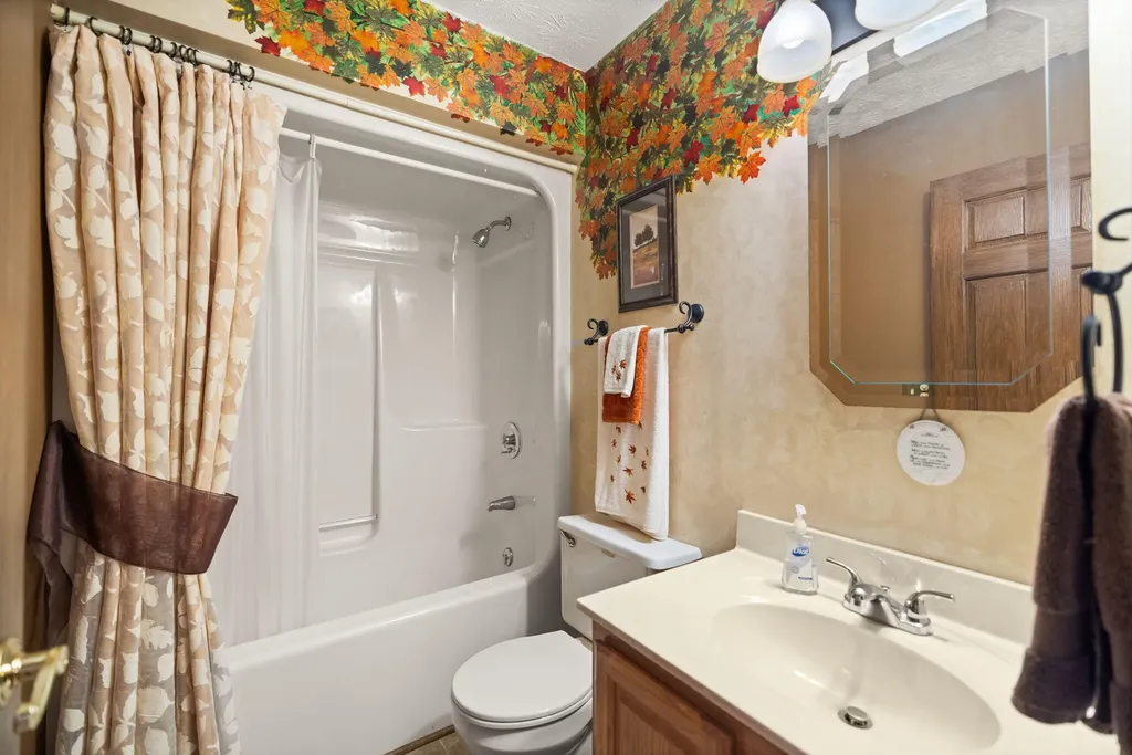 95 Hilltop Estates Road Morehead KY 40351