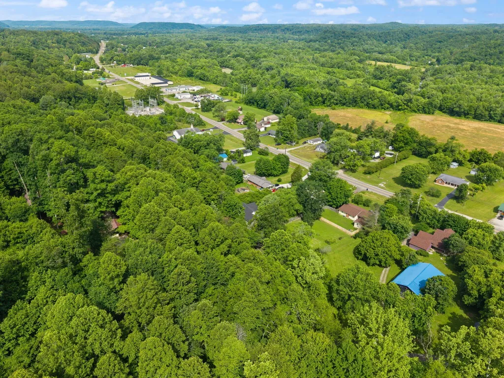 95 Hilltop Estates Road Morehead KY 40351