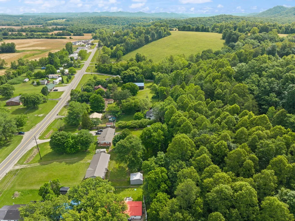 95 Hilltop Estates Road Morehead KY 40351