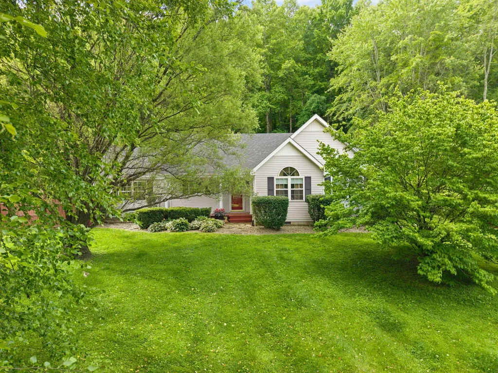 95 Hilltop Estates Road Morehead KY 40351
