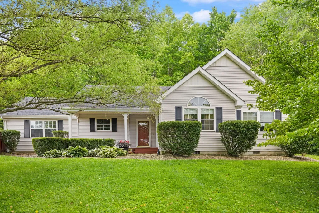 95 Hilltop Estates Road Morehead KY 40351