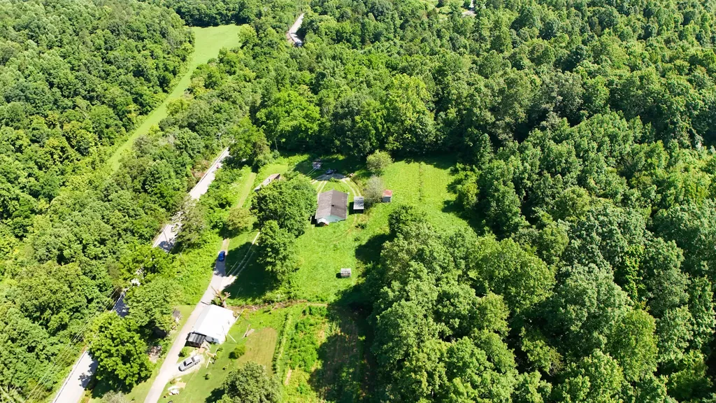 158 Robbins Lane Mt Vernon KY 40456