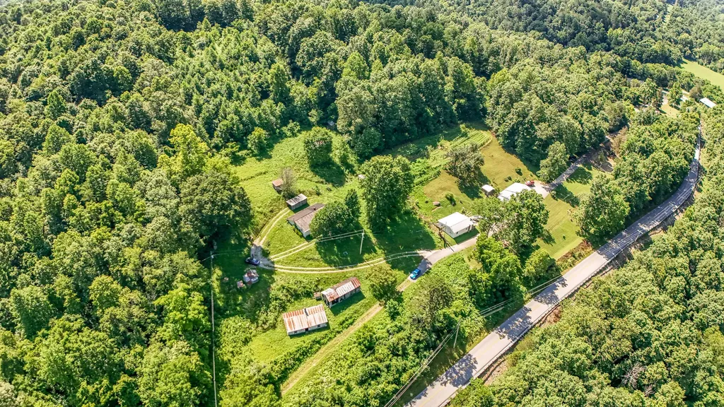 158 Robbins Lane Mt Vernon KY 40456