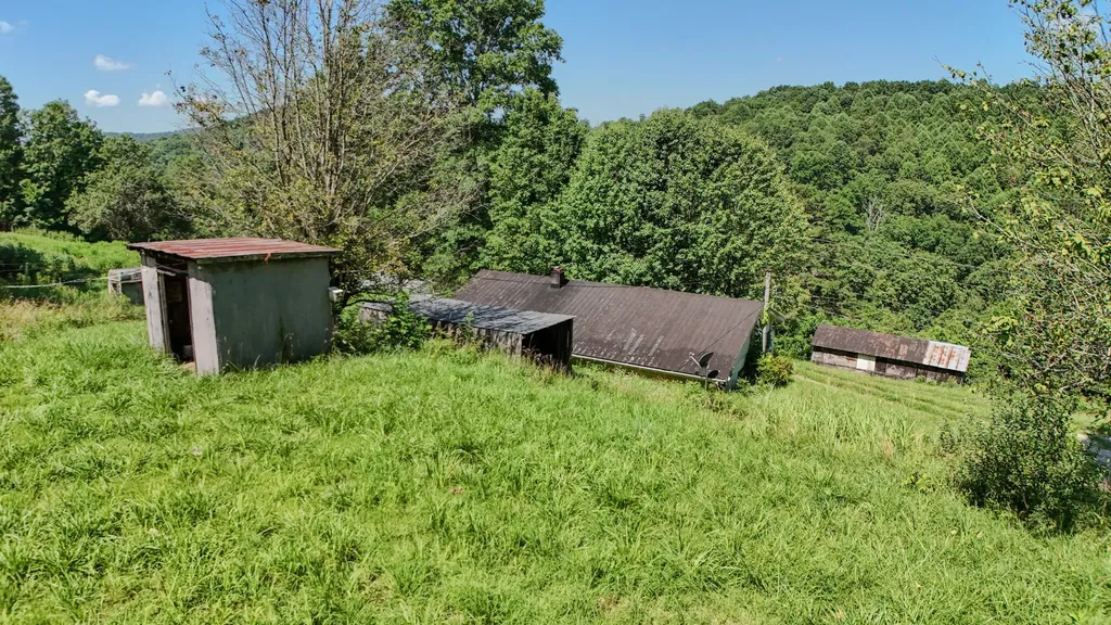 158 Robbins Lane Mt Vernon KY 40456
