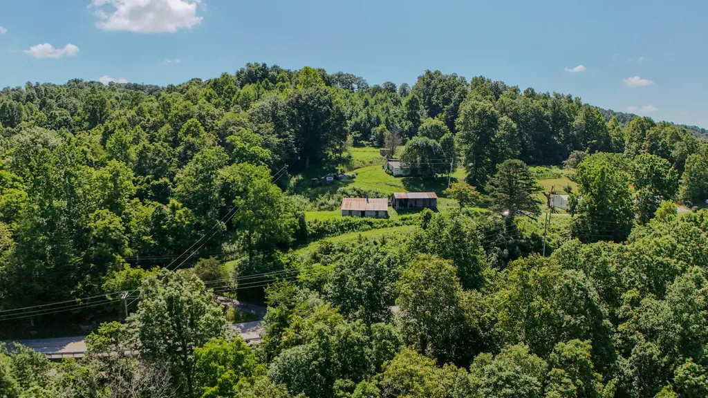 158 Robbins Lane Mt Vernon KY 40456