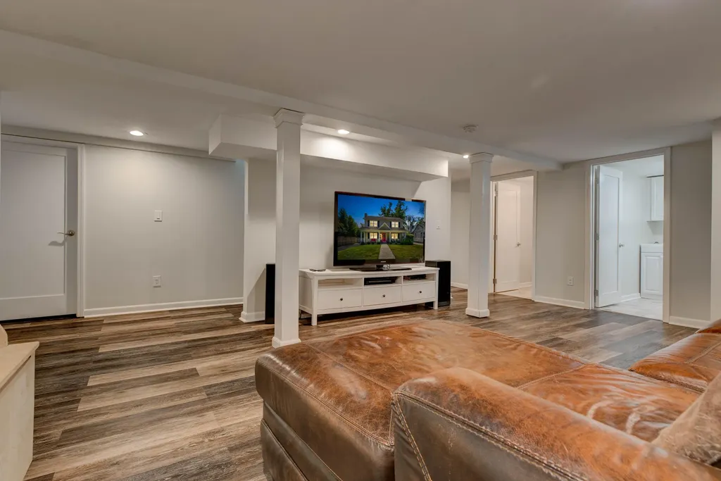 1144 Providence Lane Lexington KY 40502