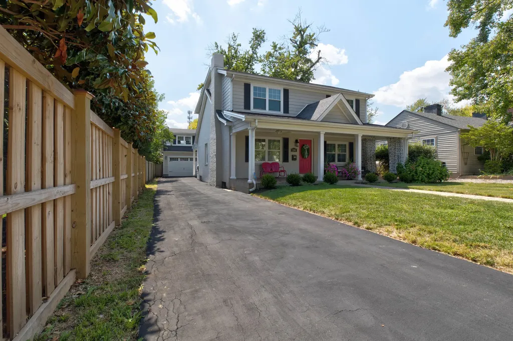 1144 Providence Lane Lexington KY 40502
