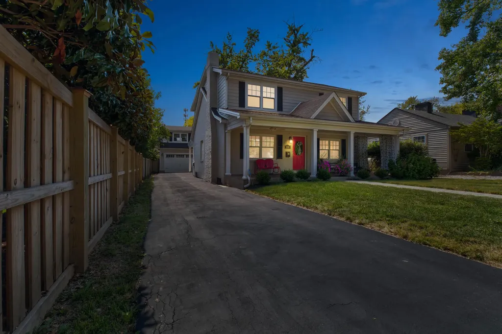 1144 Providence Lane Lexington KY 40502